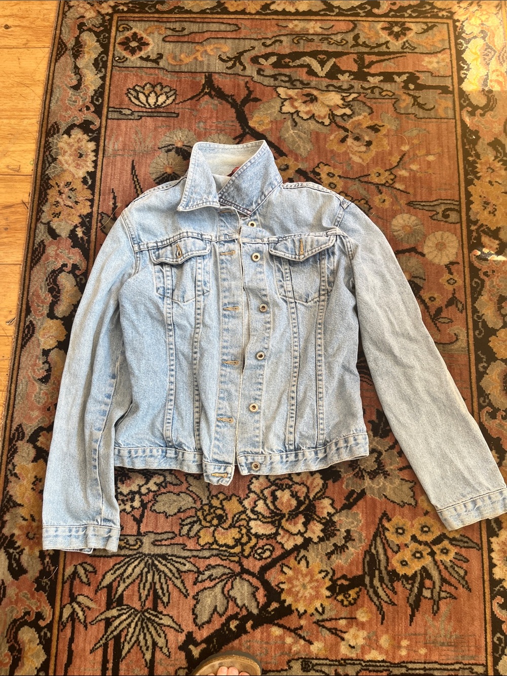 SUNDANCE Light Blue Denim Jacket - Women's Classic Jean Jacket cool fade medium